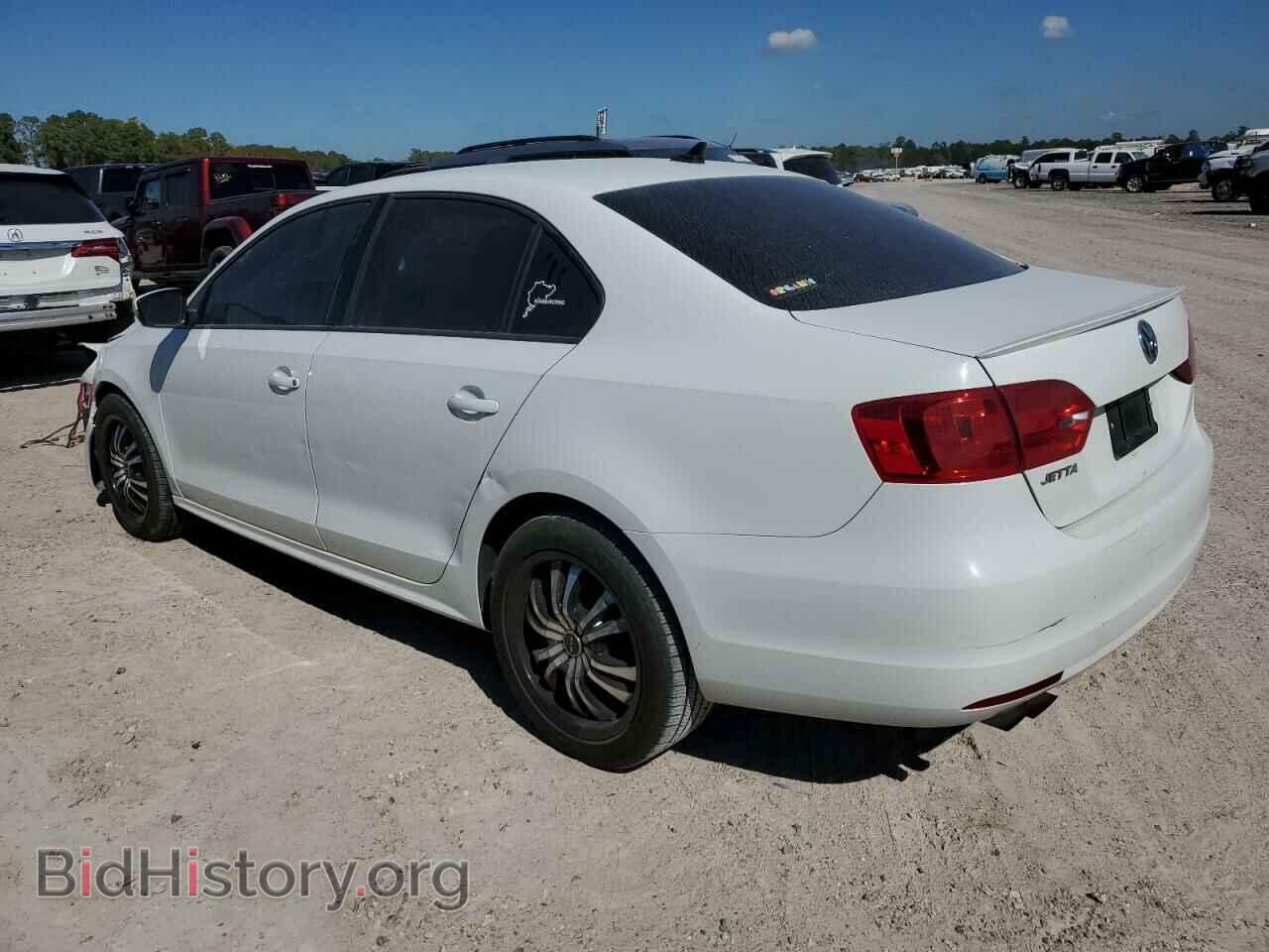 2014 VOLKSWAGEN JETTA - VIN: 3VWD17AJ2EM265101 - Фото 2