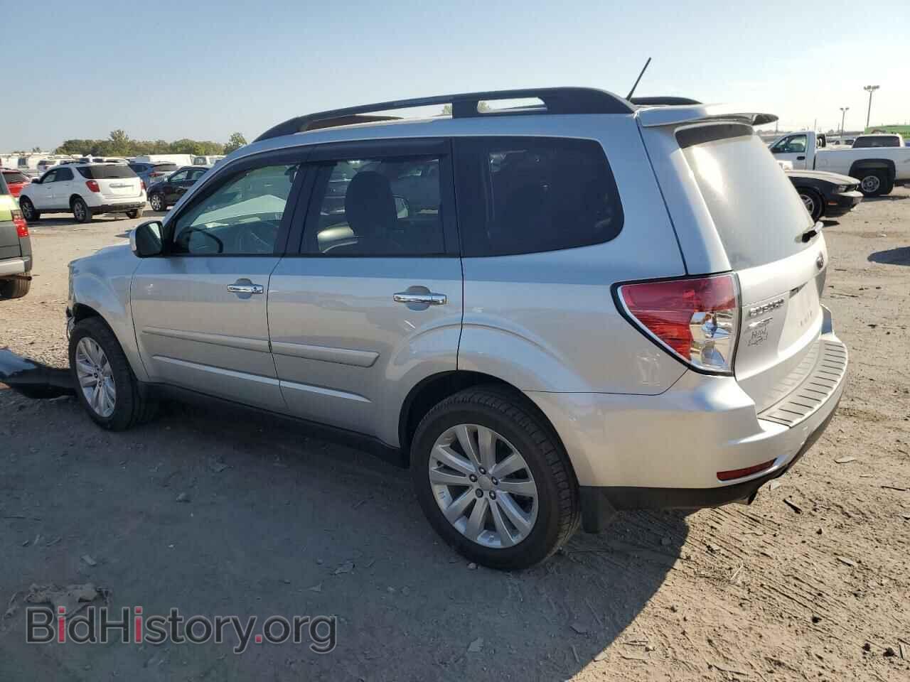 2011 SUBARU FORESTER - VIN: JF2SHBEC4BH739295 - Фото 2