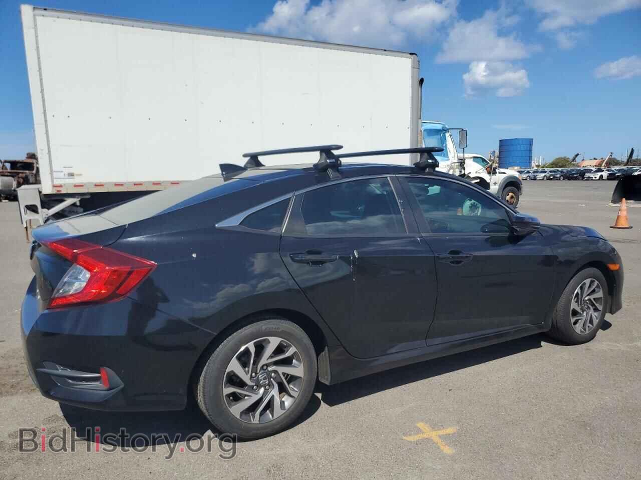 2018 HONDA CIVIC - VIN: 19XFC2F7XJE044226 - Фото 3