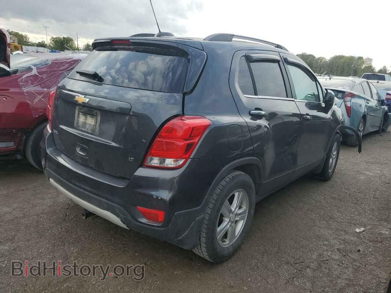 2017 CHEVROLET TRAX - VIN: 3GNCJLSB3HL175777 - Фото 3
