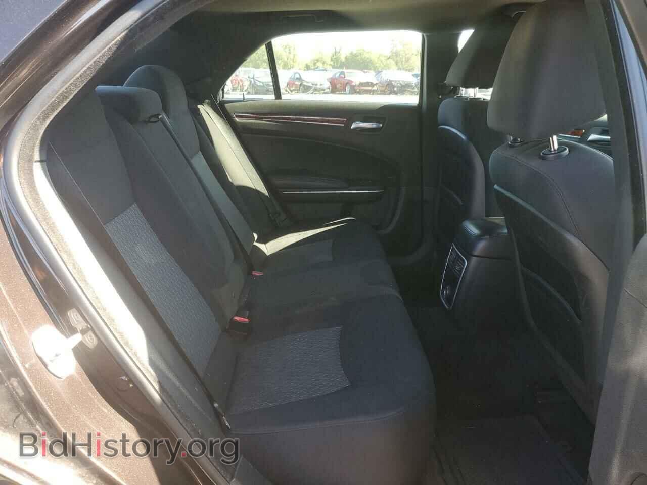 2012 CHRYSLER 300 - VIN: 2C3CCAAG4CH312445 - Фото 10