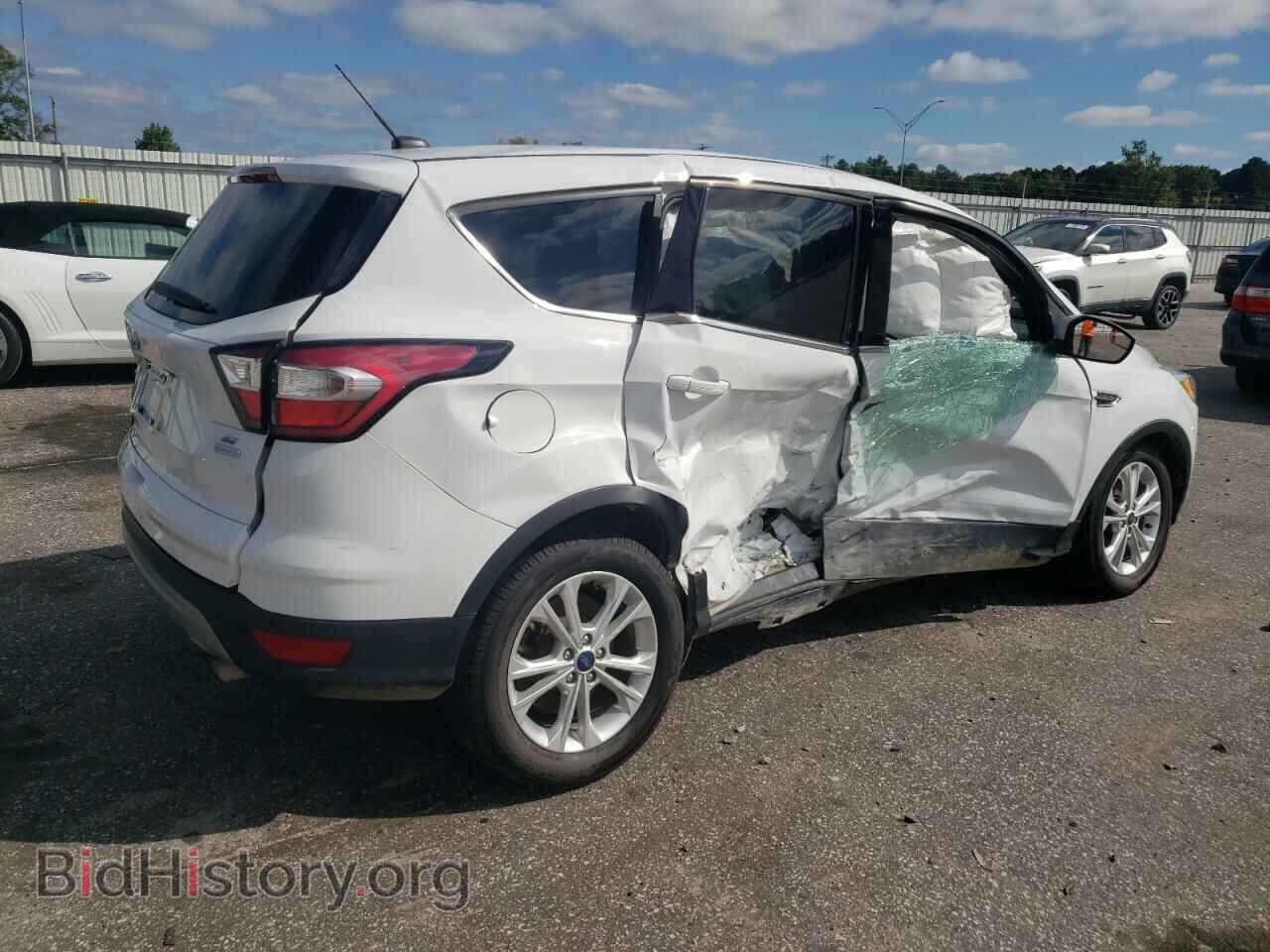 2017 FORD ESCAPE - VIN: 1FMCU0GD2HUE20501 - Фото 3