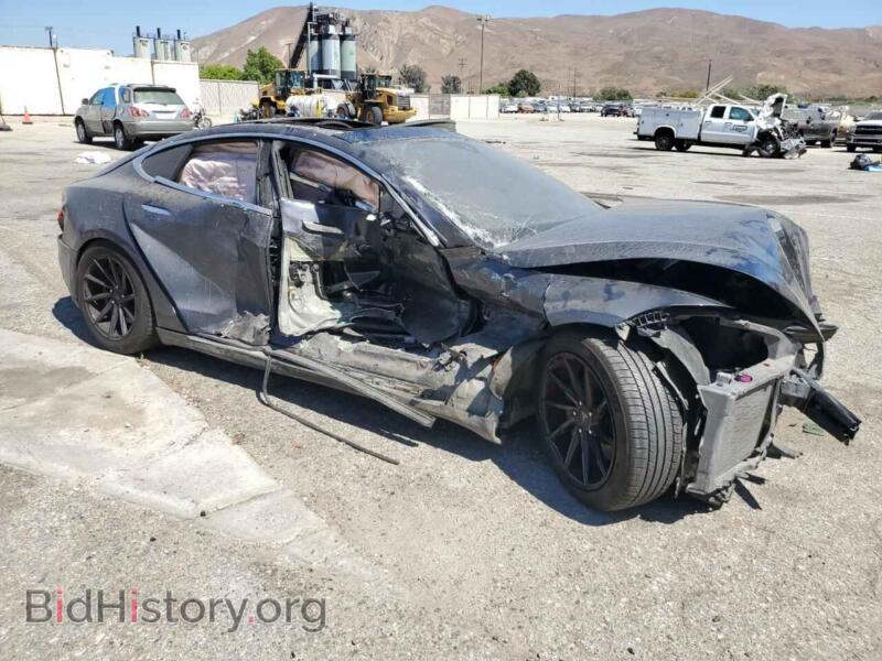 2016 Tesla MODEL S (VIN 5YJSA1E15GF133927) — фото 4 из 12