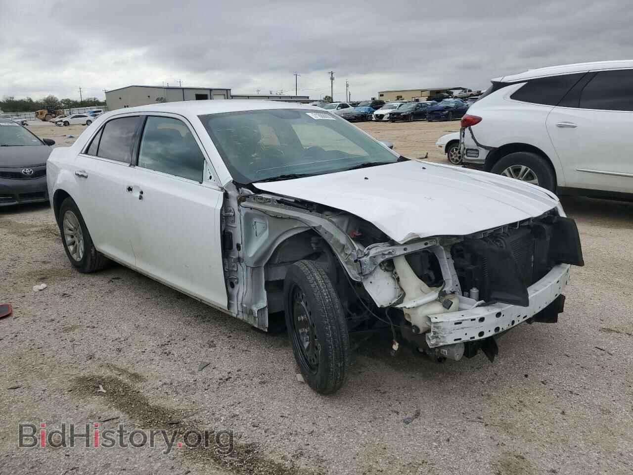 2014 CHRYSLER 300 - VIN: 2C3CCAAG0EH373651 - Фото 4
