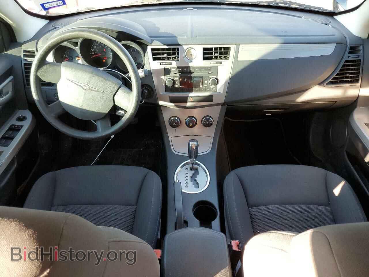 2010 CHRYSLER SEBRING - VIN: 1C3CC4FB4AN211473 - Фото 8