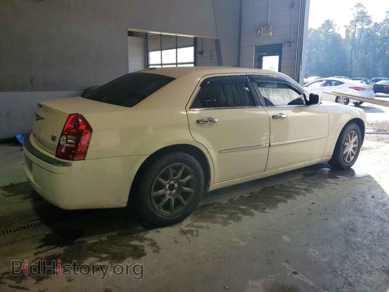 2009 CHRYSLER 300 - VIN: 2C3KA33V09H625218 - Фото 3