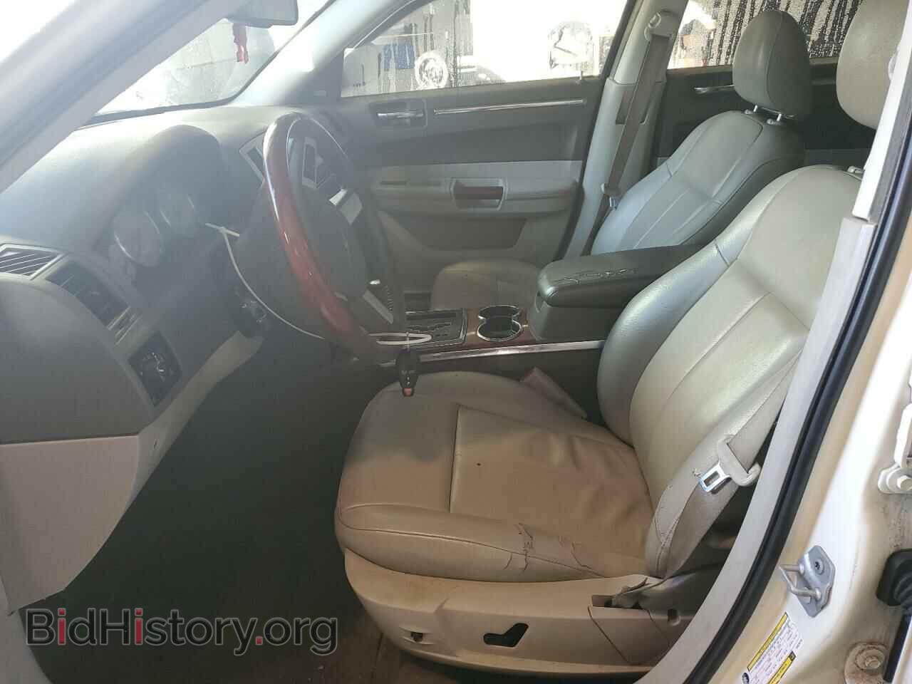 2009 CHRYSLER 300 - VIN: 2C3KA33V09H625218 - Фото 7