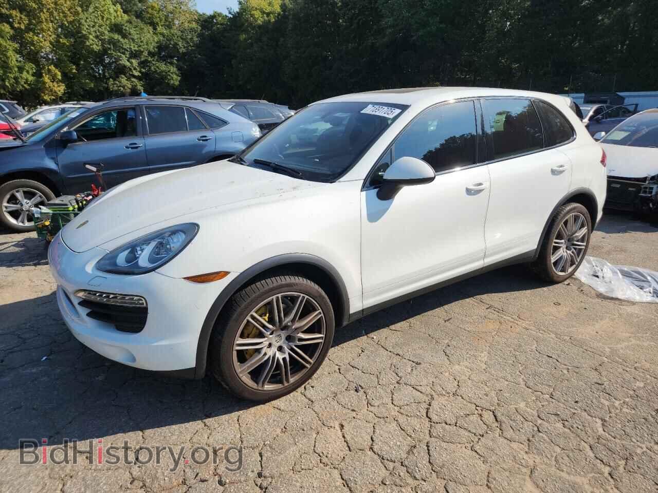 Photo WP1AB2A21CLA46688 - PORSCHE CAYENNE 2012