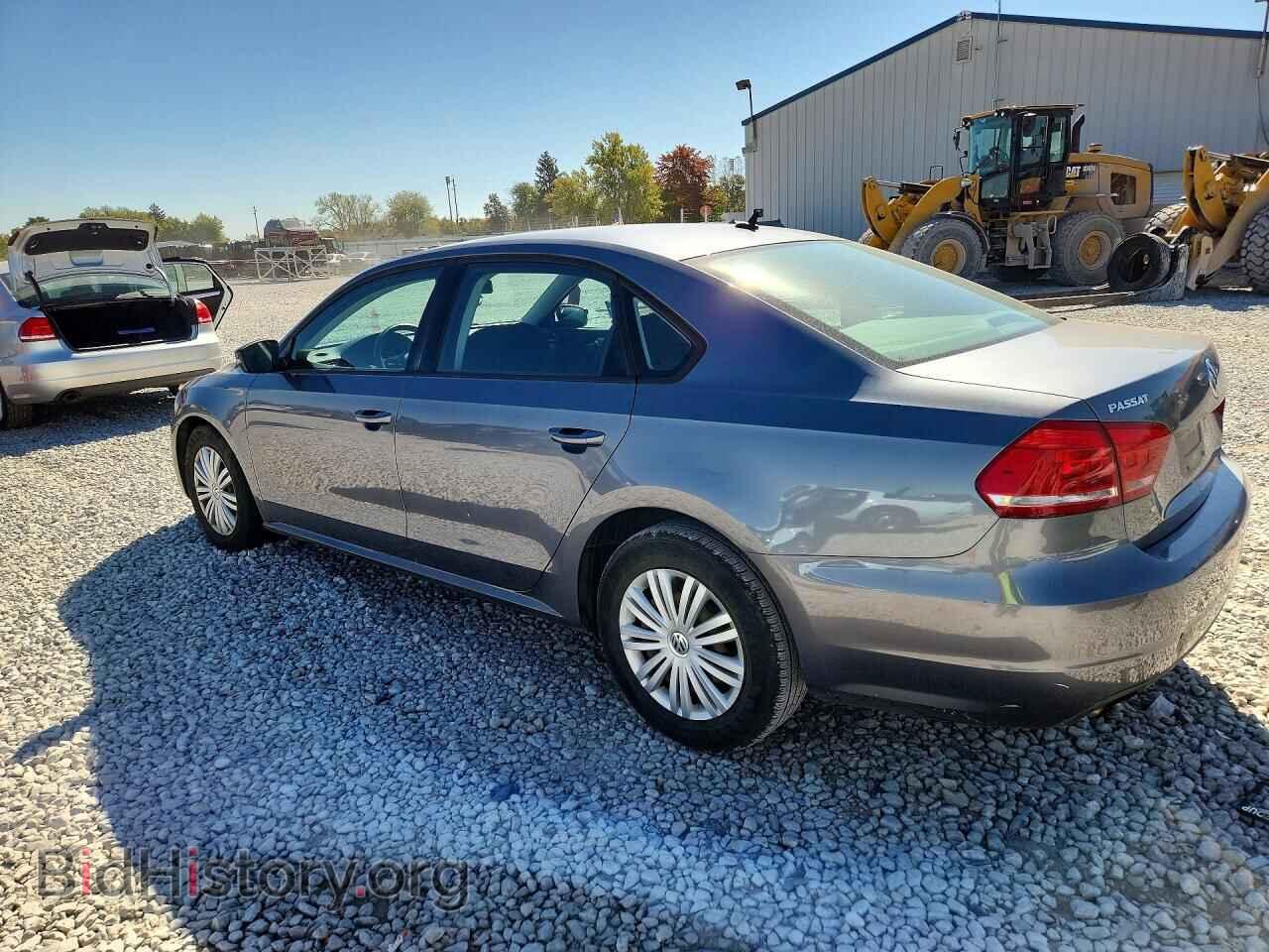 2014 VOLKSWAGEN PASSAT - VIN: 1VWAT7A34EC104572 - Photo 2