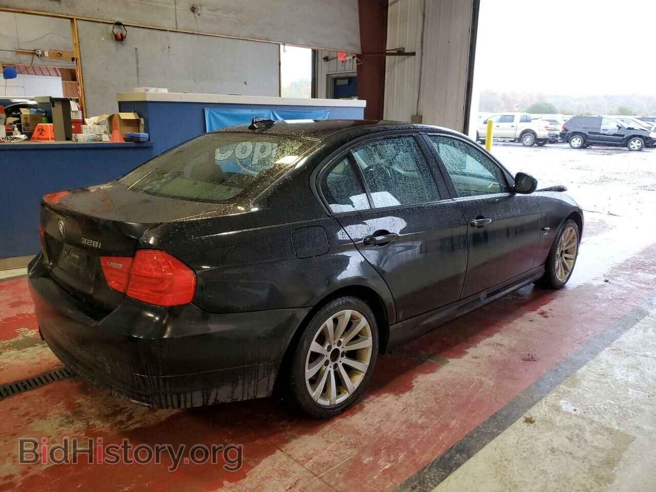 2011 BMW 3 SERIES - VIN: WBAPK7C5XBA972739 - Фото 3