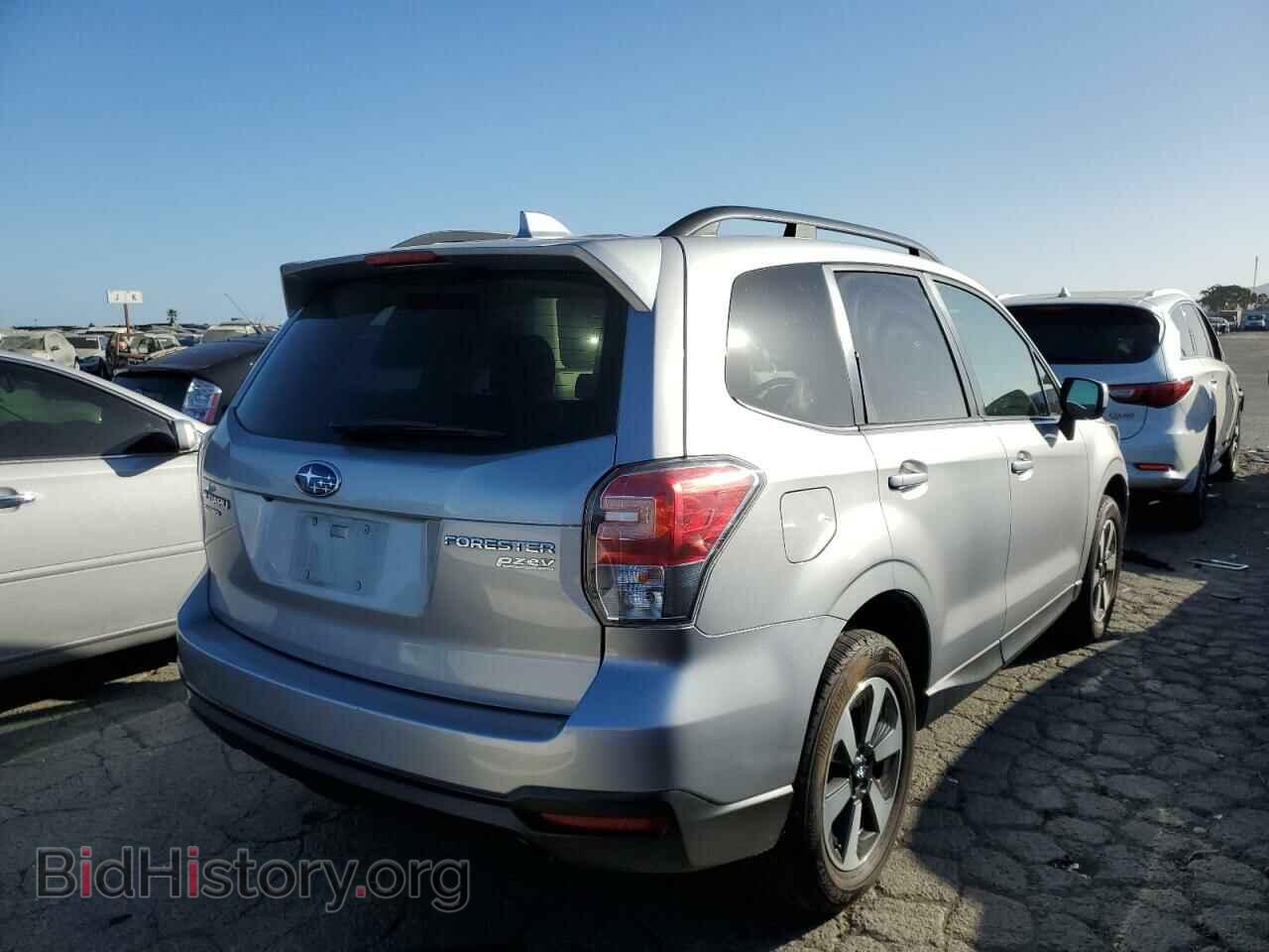 2017 SUBARU FORESTER - VIN: JF2SJAEC0HH564843 - Photo 3