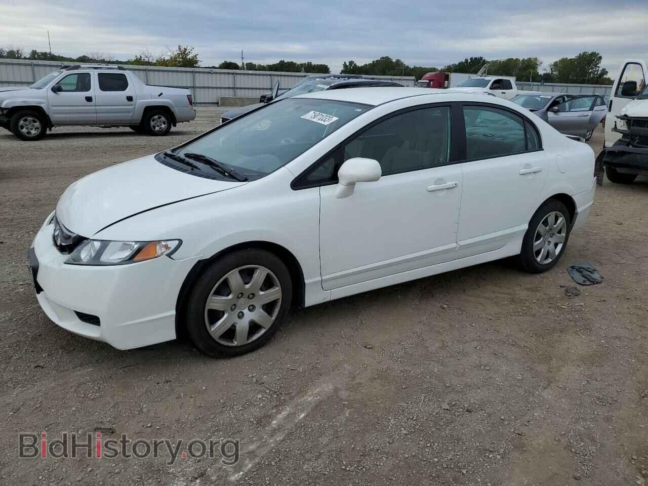 Photo 19XFA1F5XBE000758 - HONDA CIVIC 2011