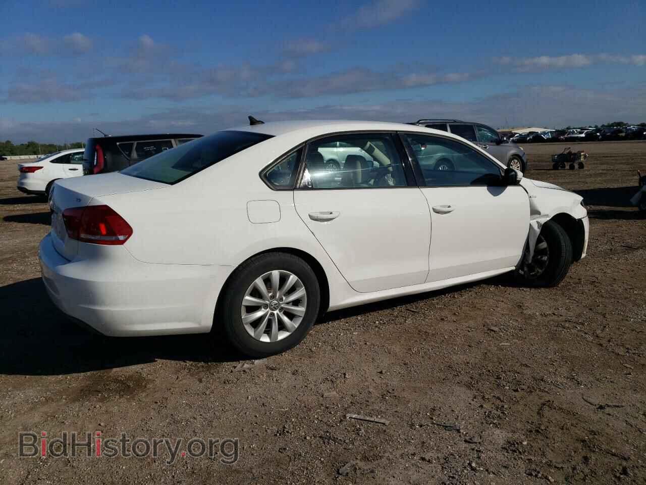 2015 VOLKSWAGEN PASSAT - VIN: 1VWAS7A36FC041396 - Фото 3