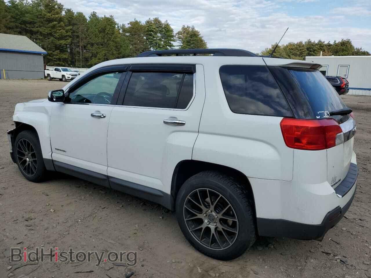 2010 GMC TERRAIN - VIN: 2CTFLGEY2A6353409 - Photo 2