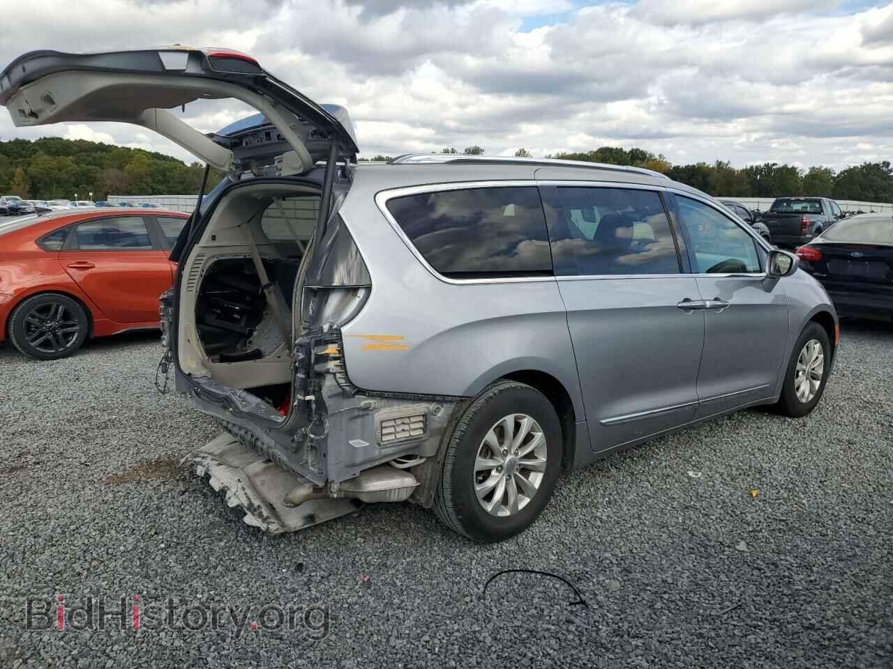 2019 CHRYSLER PACIFICA - VIN: 2C4RC1BG1KR548127 - Фото 3