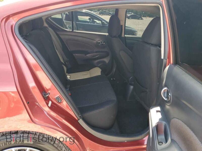 2019 Nissan VERSA (VIN 3N1CN7AP8KL856495) — photo 10 of 12