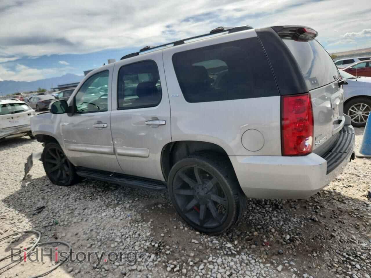 2007 GMC YUKON - VIN: 1GKFK13047J294145 - Фото 2