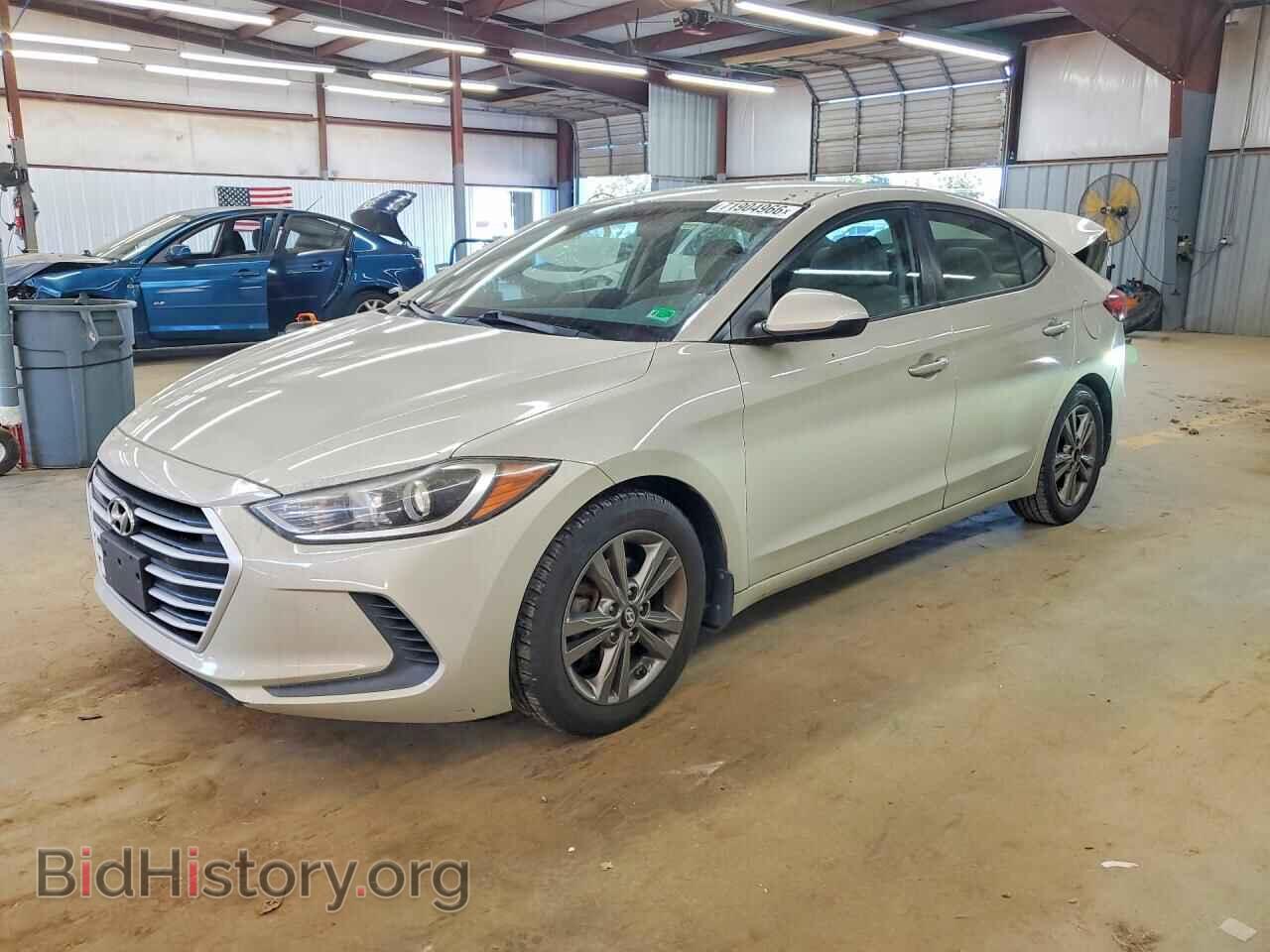 Фотография 5NPD84LF2HH010688 - HYUNDAI ELANTRA 2017
