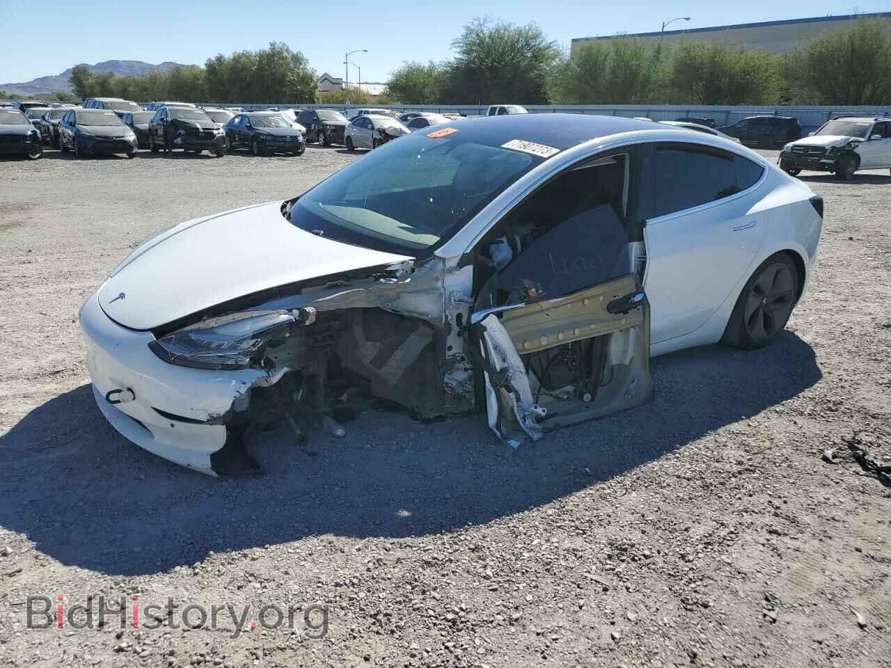 Фотография 5YJ3E1EA8JF046328 - TESLA MODEL 3 2018