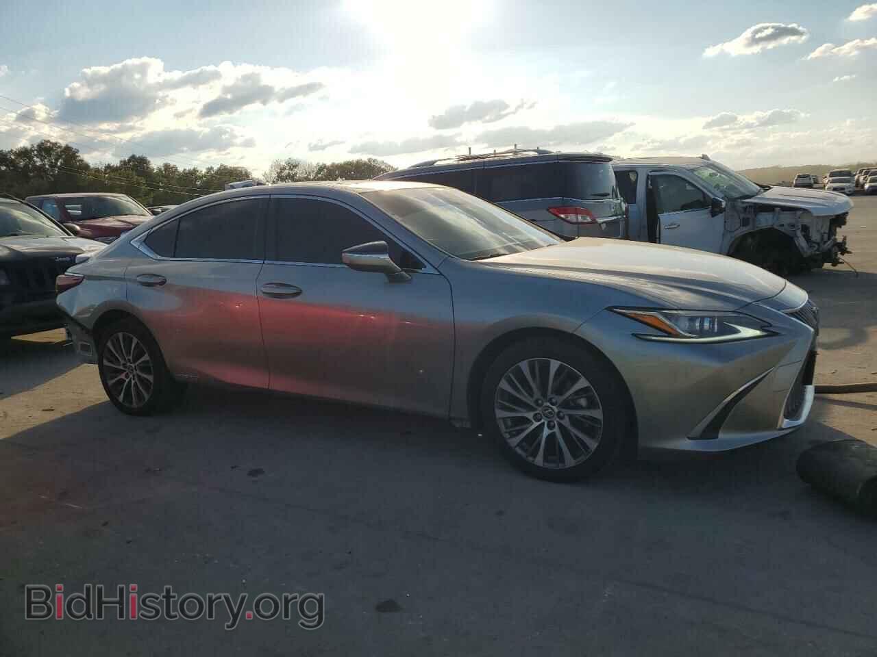 2019 LEXUS ES300 - VIN: JTHB21B12K2010520 - Фото 4