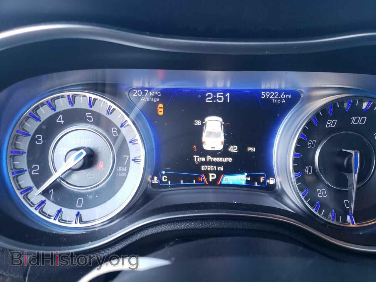 2015 CHRYSLER 300 - VIN: 2C3CCAAG6FH882466 - Фото 9
