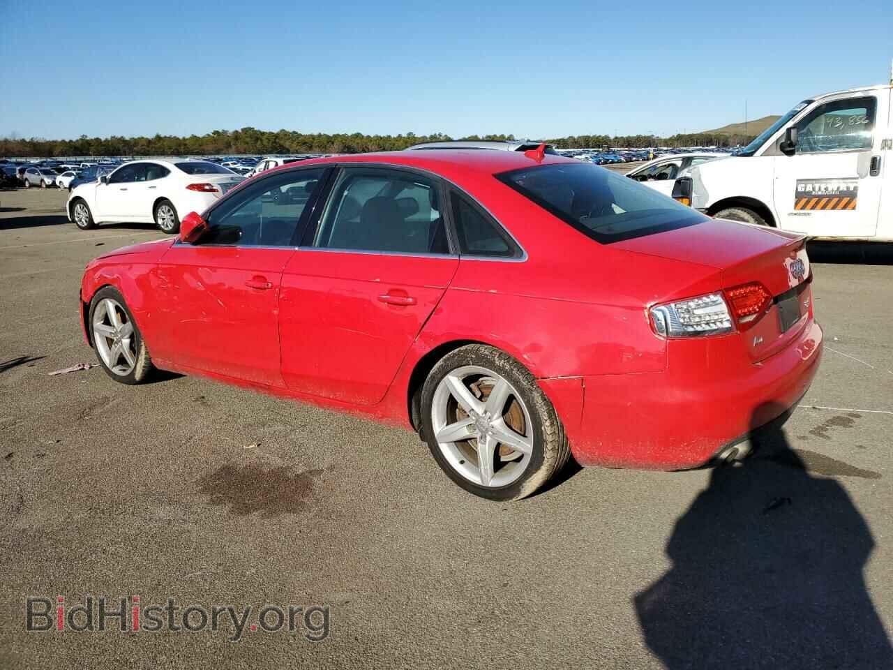 2011 AUDI A4 - VIN: WAUKFBFLXBN023227 - Фото 2