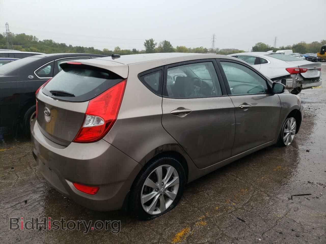 2013 HYUNDAI ACCENT - VIN: KMHCU5AE1DU063627 - Фото 3
