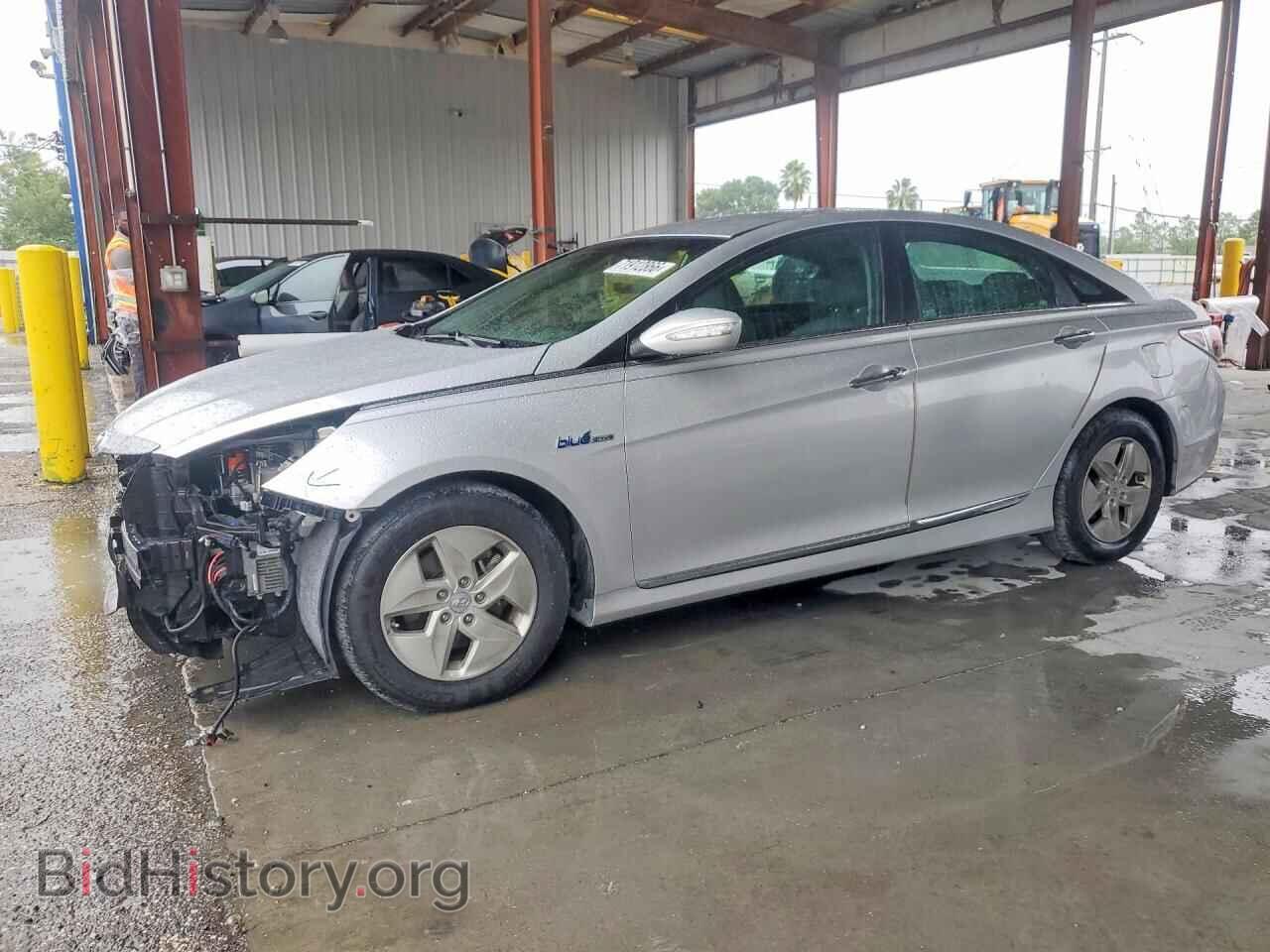 Фотография KMHEC4A44BA005152 - HYUNDAI SONATA 2011