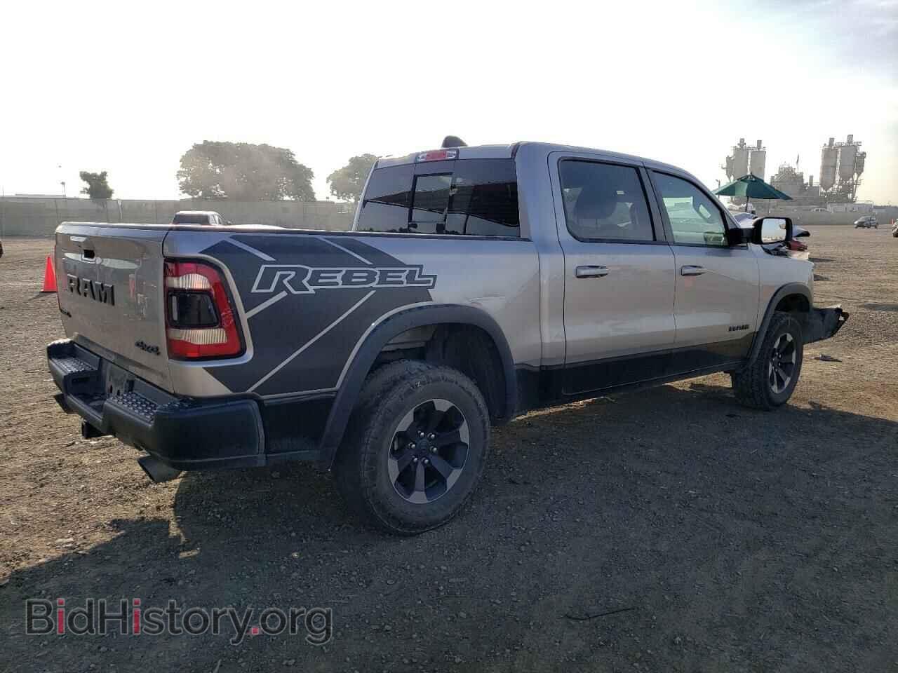 2020 RAM 1500 - VIN: 1C6SRFLT0LN164175 - Фото 3
