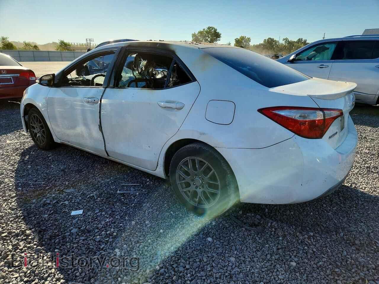 2015 TOYOTA COROLLA - VIN: 5YFBURHE7FP240131 - Фото 2