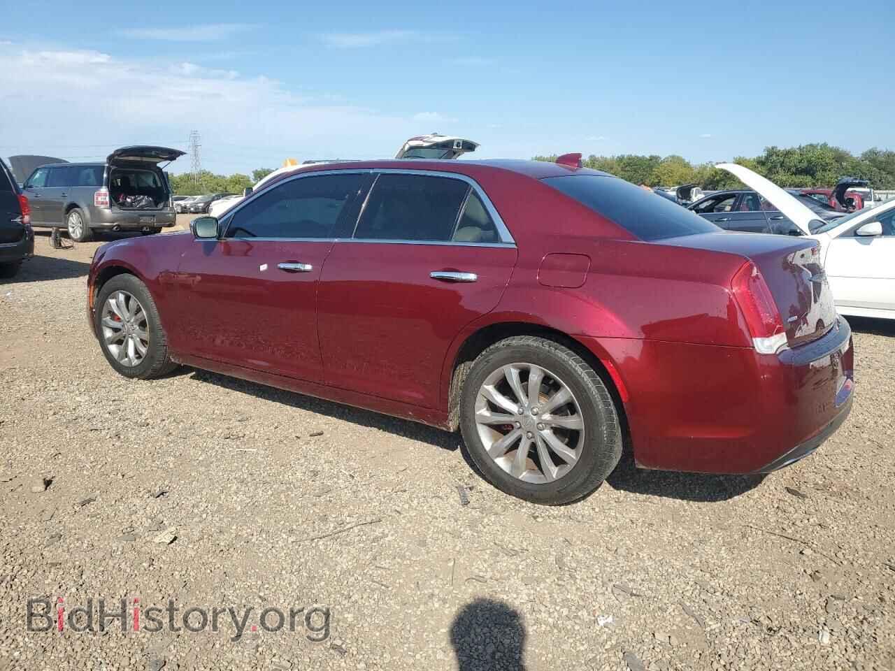 2017 CHRYSLER 300 - VIN: 2C3CCAKG1HH566829 - Фото 2
