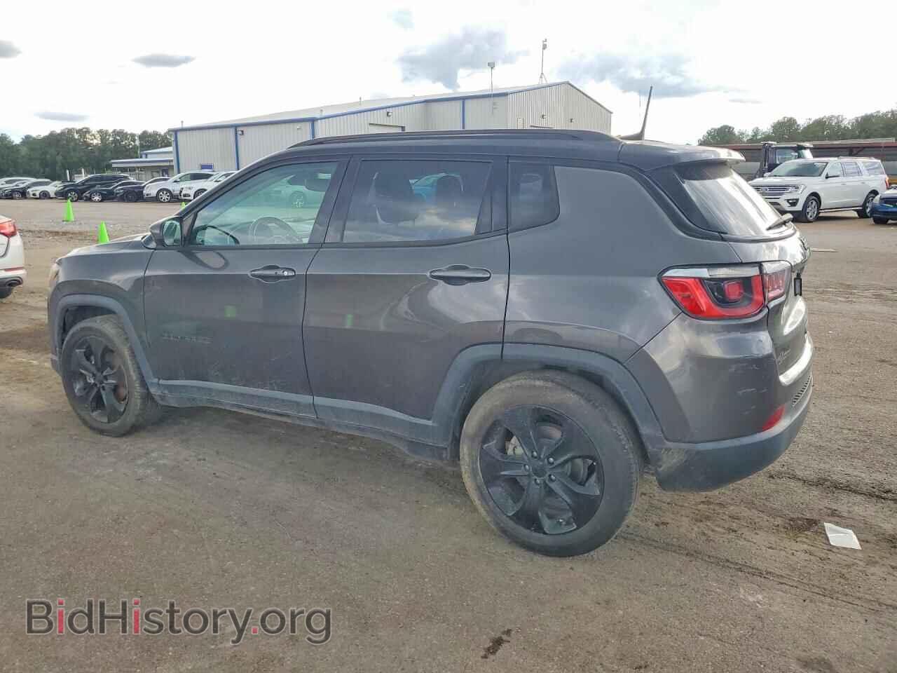 2020 JEEP COMPASS - VIN: 3C4NJCBBXLT205755 - Фото 2