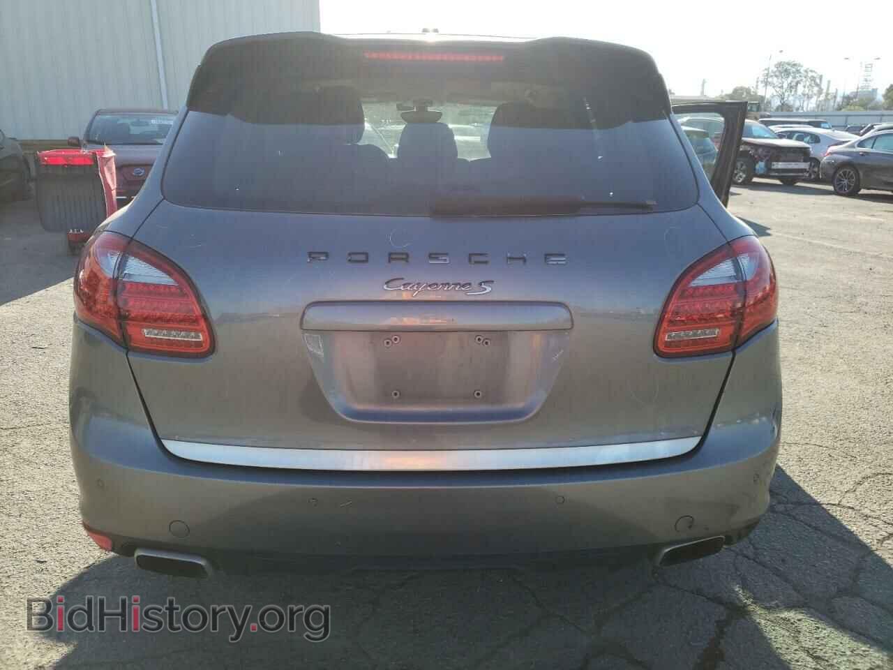 2011 PORSCHE CAYENNE - VIN: WP1AB2A25BLA44196 - Фото 6