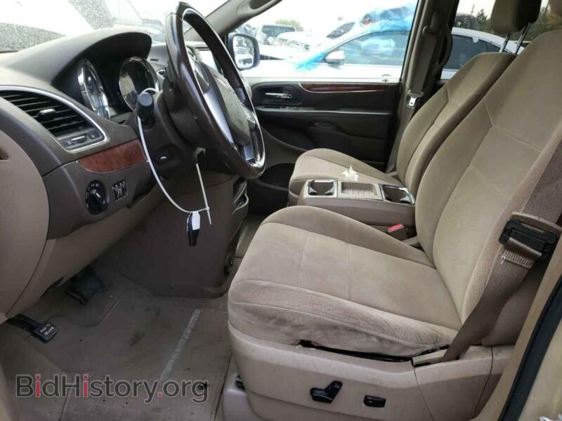 2011 Chrysler MINIVAN (VIN 2A4RR5DG3BR667830) — photo 7 of 13