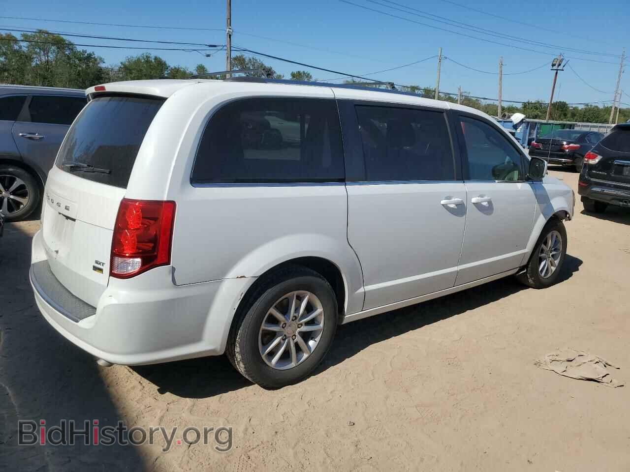 2018 DODGE CARAVAN - VIN: 2C4RDGCGXJR264346 - Фото 3