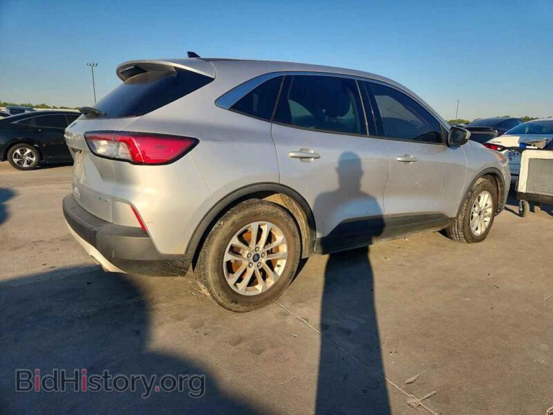 2020 Ford ESCAPE (VIN 1FMCU0G63LUA31456) — фото 3 из 12