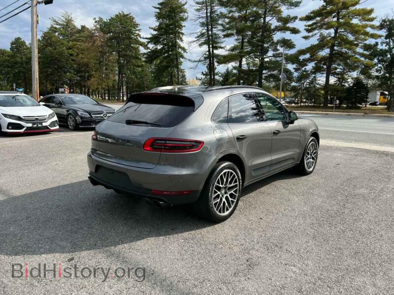 2018 Porsche MACAN (VIN WP1AB2A50JLB34722) — photo 4 of 10