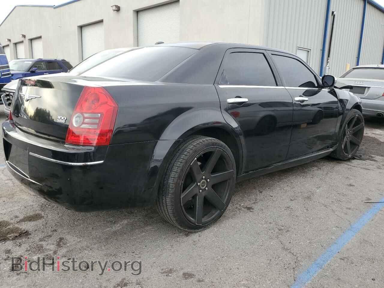 2010 CHRYSLER 300 - VIN: 2C3CA1CV1AH320422 - Фото 3