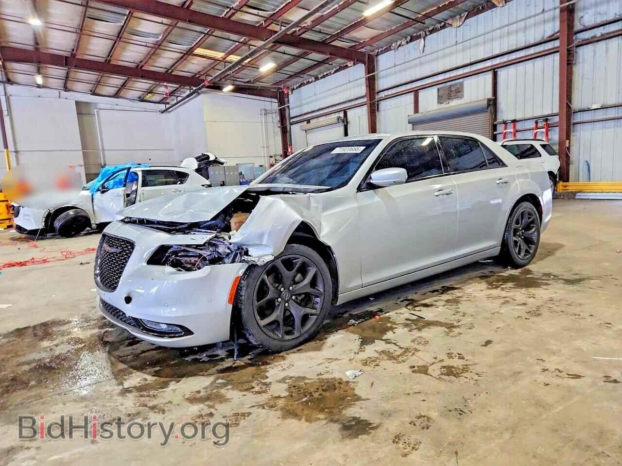 Фотография 2C3CCABG4MH541160 - CHRYSLER 300 2021
