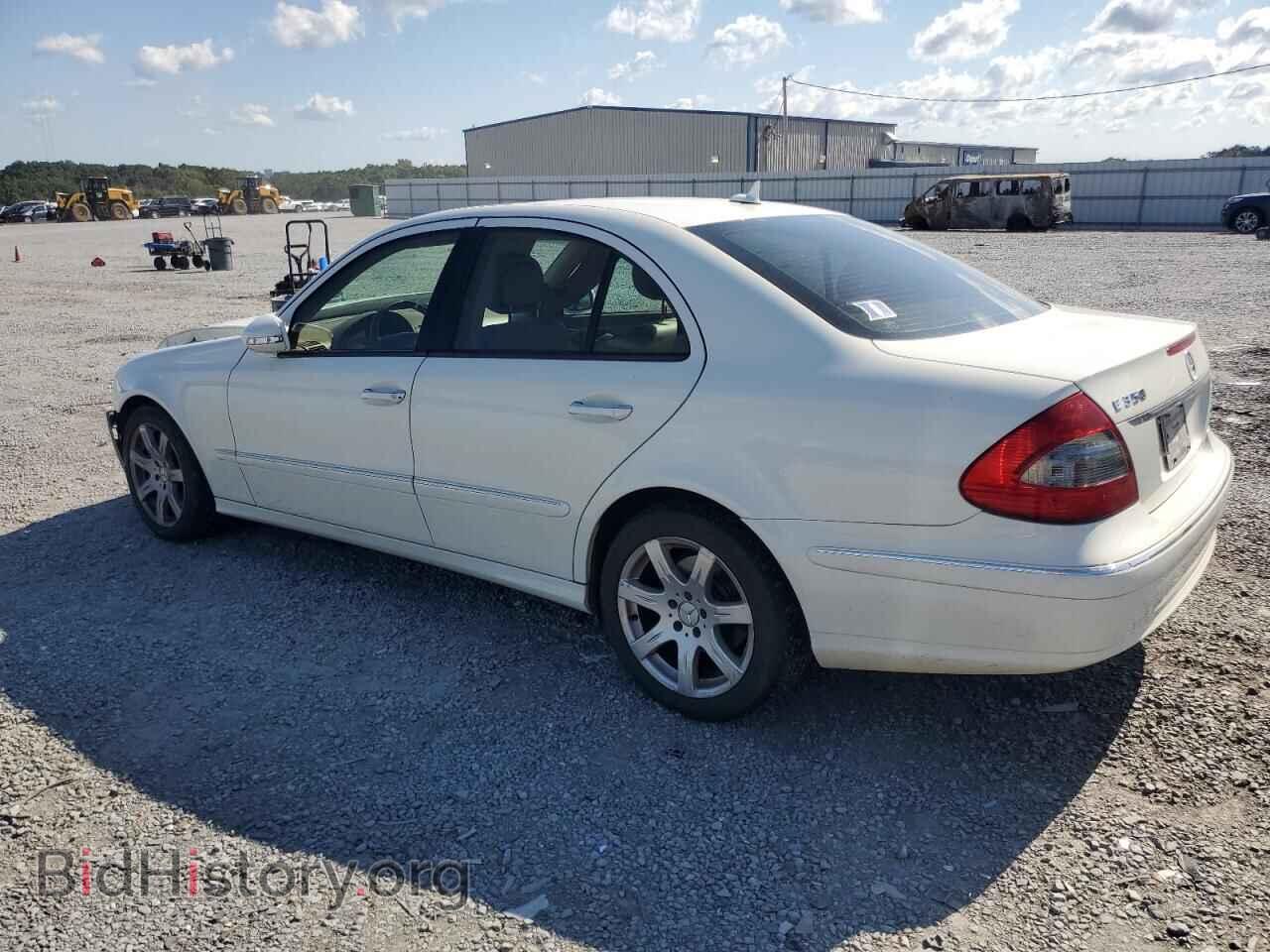 2007 MERCEDES-BENZ E-CLASS - VIN: WDBUF56X77B085322 - Фото 2