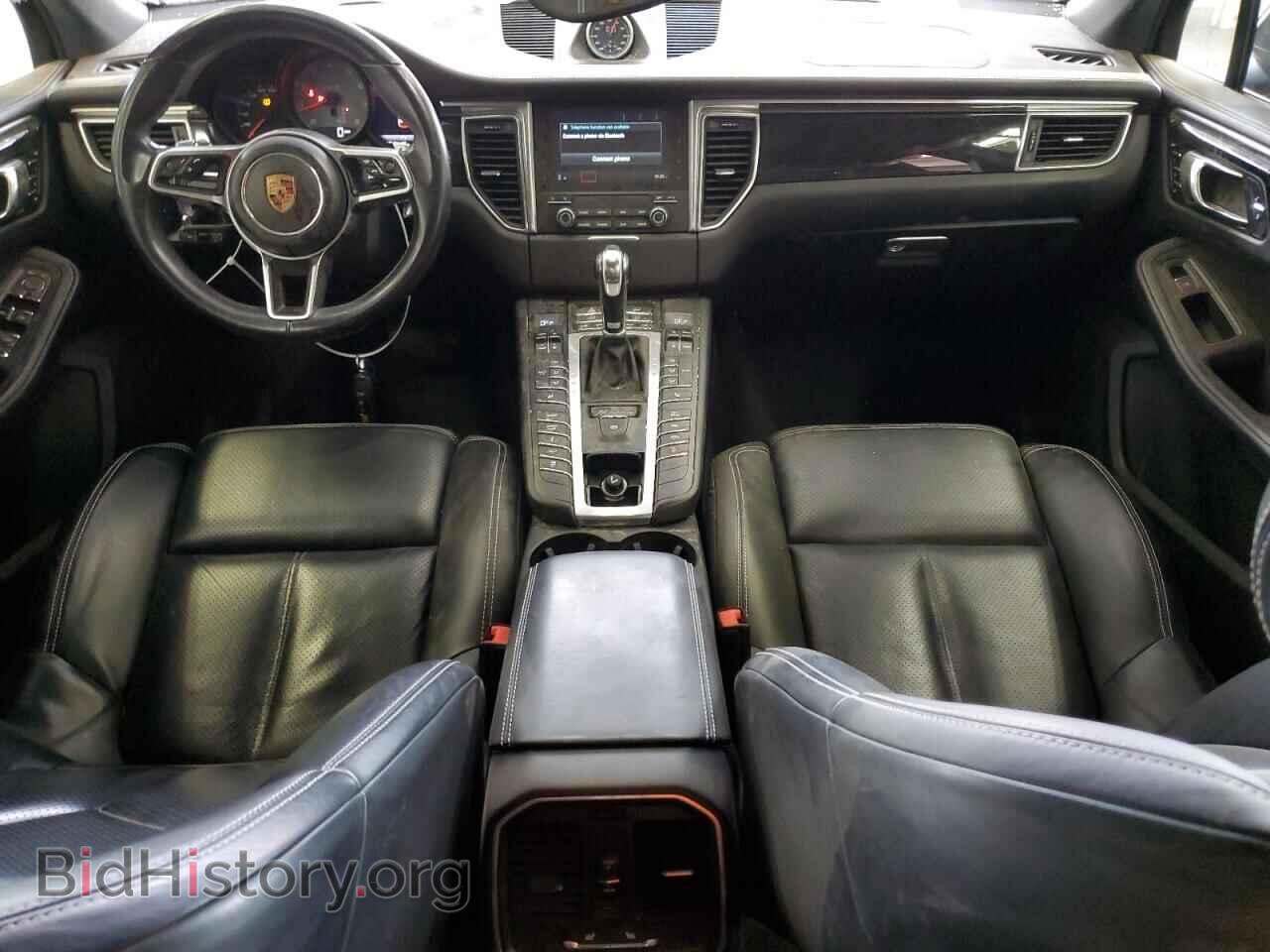 2017 PORSCHE MACAN - VIN: WP1AG2A56HLB52749 - Photo 8