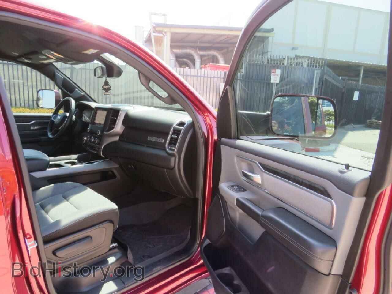 2019 RAM 1500 - VIN: 1C6SRFFT0KN623778 - Фото 5