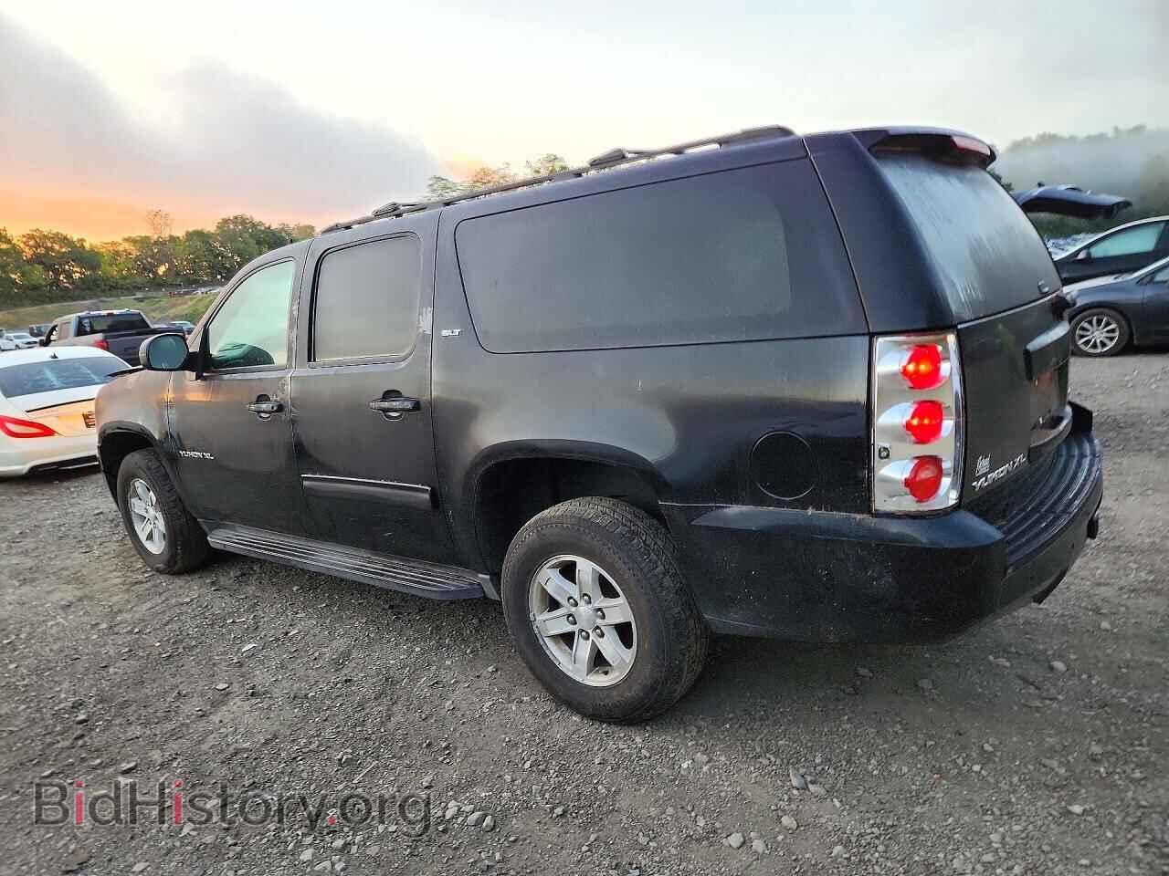 2014 GMC YUKON - VIN: 1GKS2KE71ER119557 - Photo 2