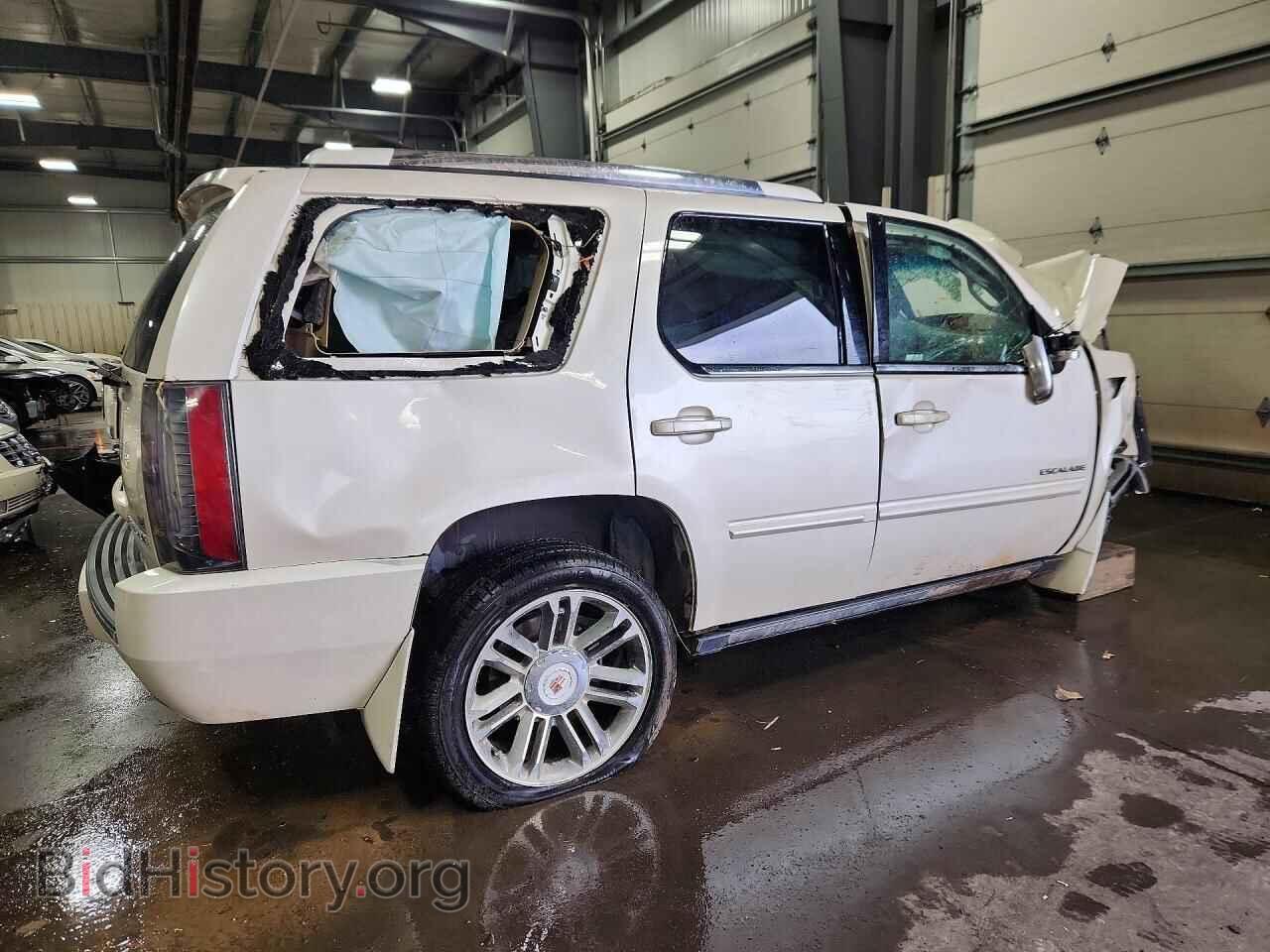 2013 CADILLAC ESCALADE - VIN: 1GYS4CEF0DR145045 - Photo 3