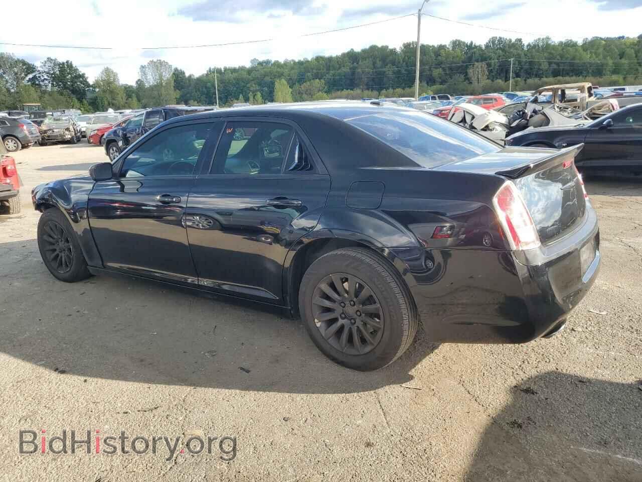 2014 CHRYSLER 300 - VIN: 2C3CCAAG3EH344192 - Фото 2