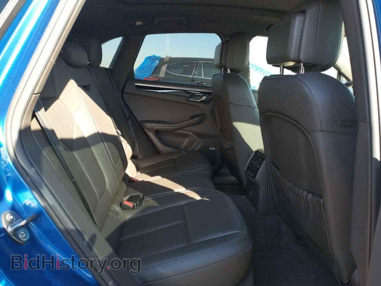 2017 PORSCHE MACAN - VIN: WP1AA2A56HLB03889 - Photo 10