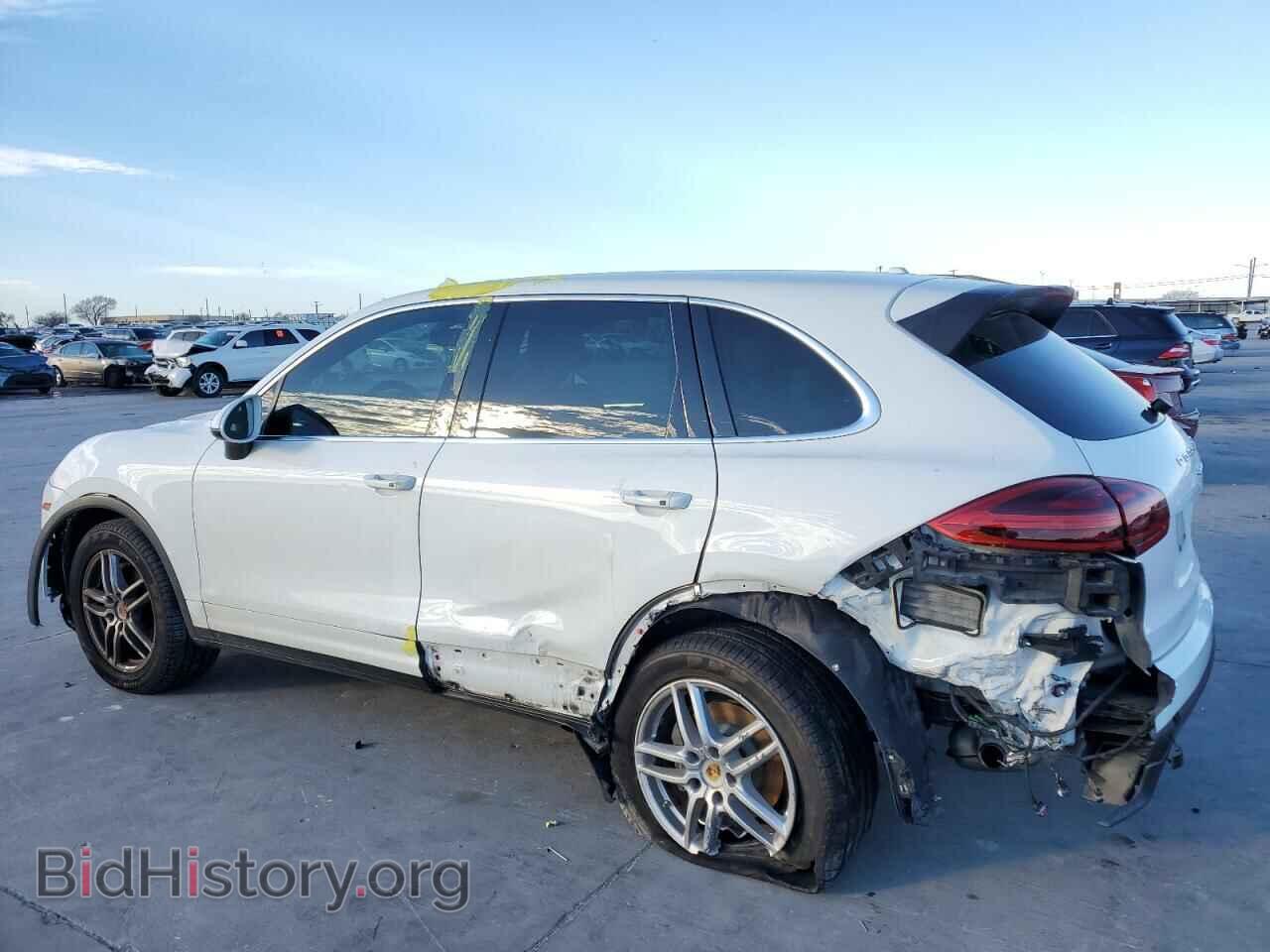 2016 PORSCHE CAYENNE - VIN: WP1AA2A28GKA09054 - Фото 2
