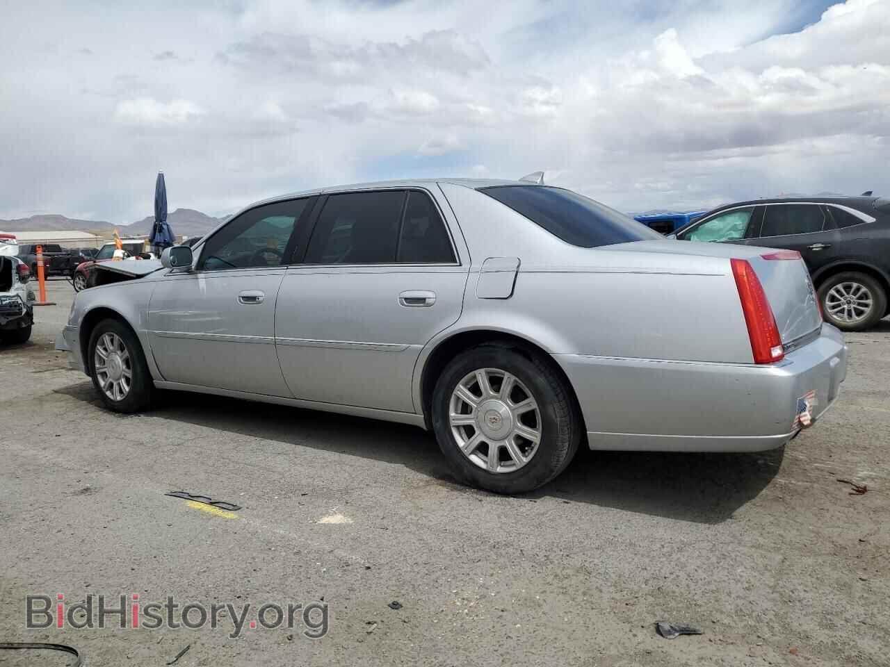 2010 CADILLAC DTS - VIN: 1G6KA5EY0AU118516 - Фото 2