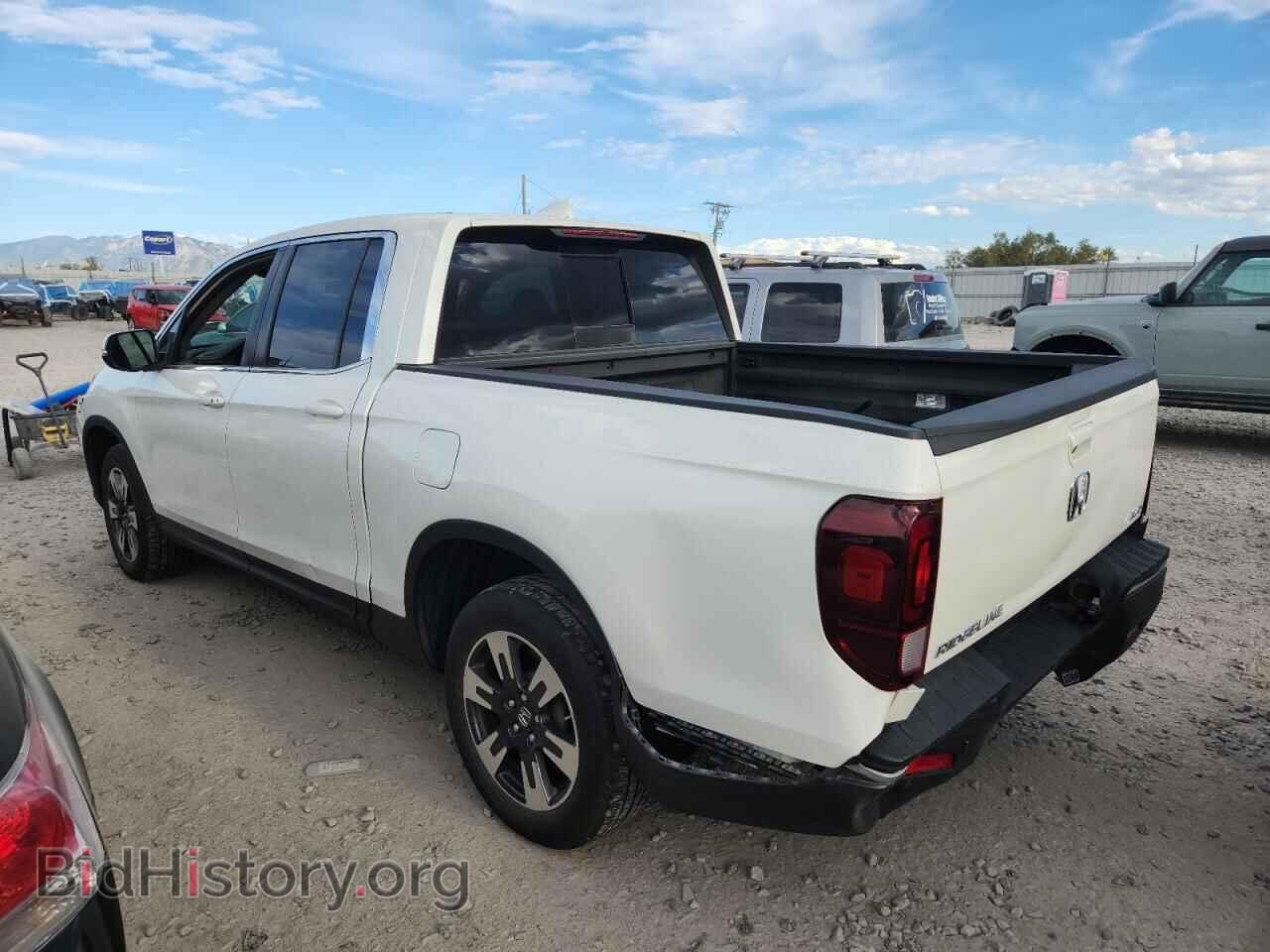 2019 HONDA RIDGELINE - VIN: 5FPYK3F69KB002688 - Фото 2