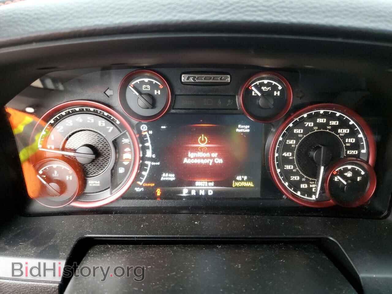 2018 RAM 1500 - VIN: 1C6RR7YT8JS204594 - Фото 9